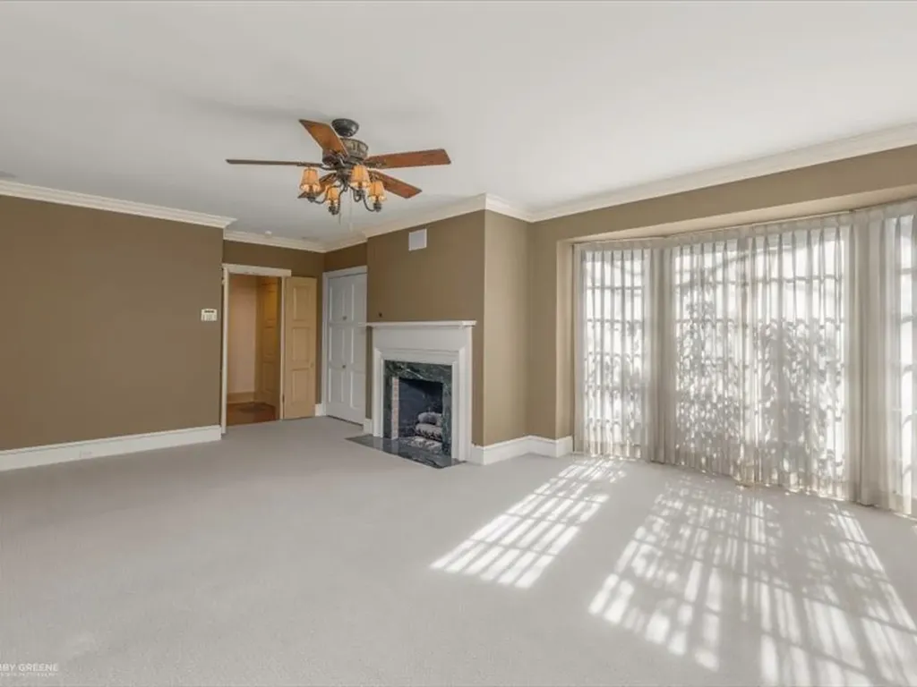 18 Dudley Square Shreveport LA 71106
