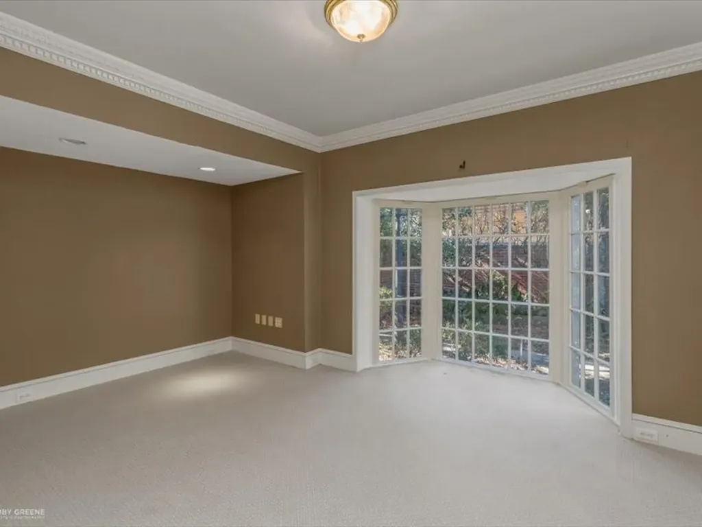 18 Dudley Square Shreveport LA 71106