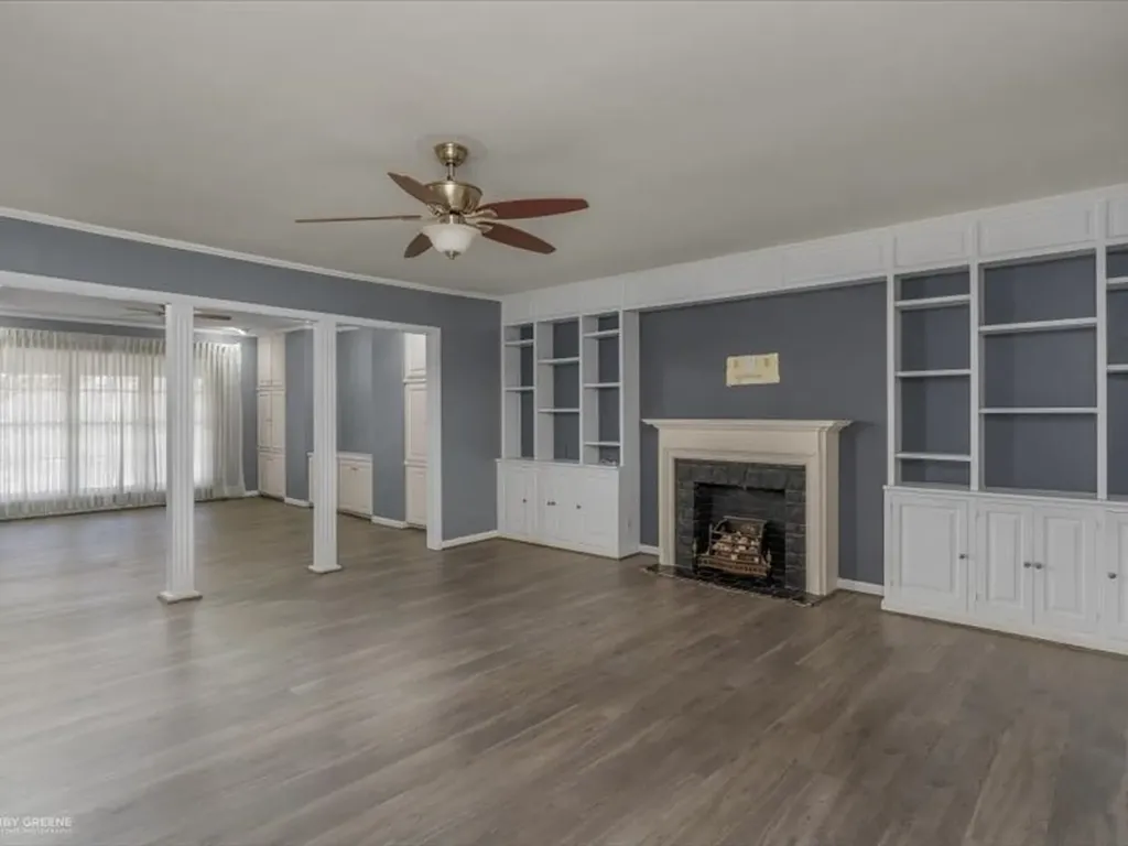 18 Dudley Square Shreveport LA 71106