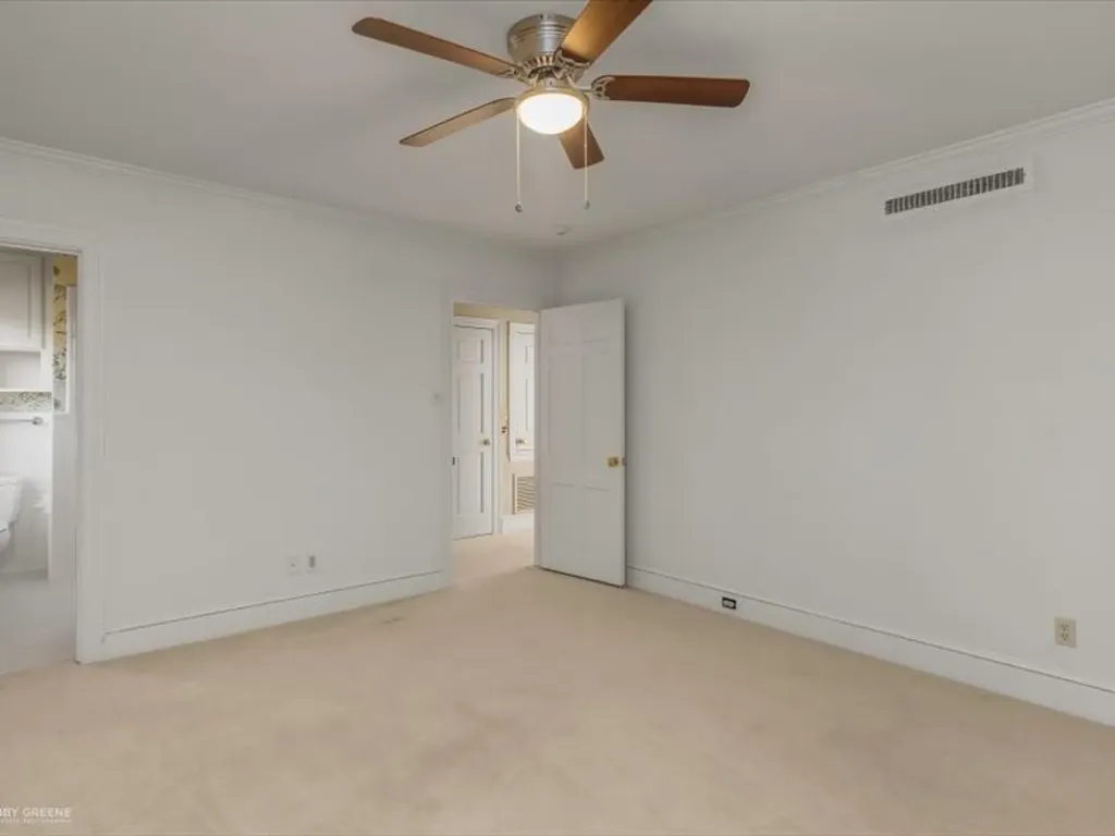 18 Dudley Square Shreveport LA 71106