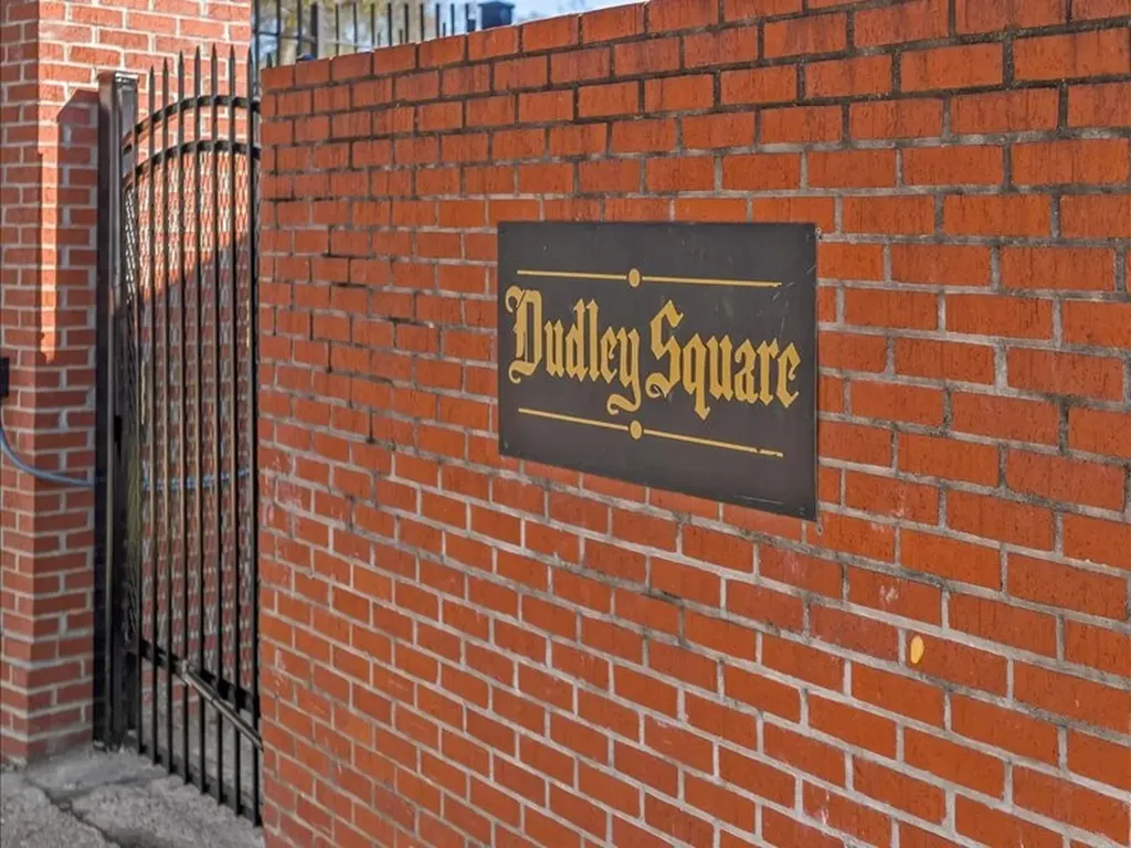18 Dudley Square Shreveport LA 71106