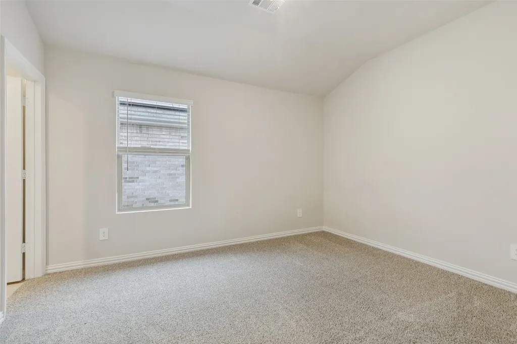 522 Castle Road Sherman TX 75092