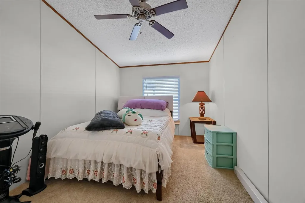 115 Candlewood Circle Gainesville TX 76240