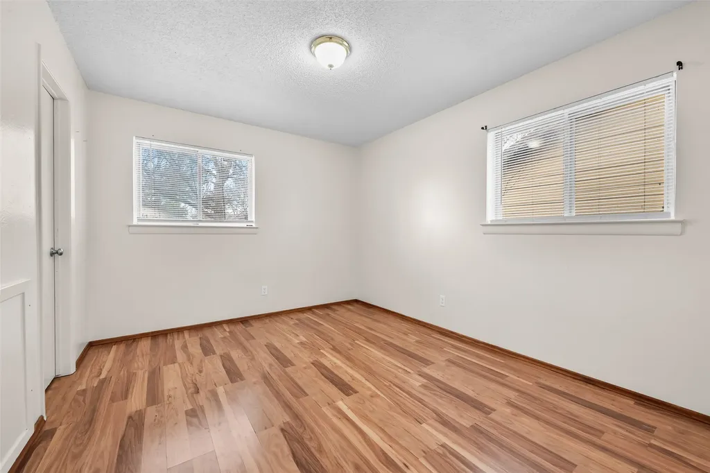 404 Vaden Avenue Everman TX 76140