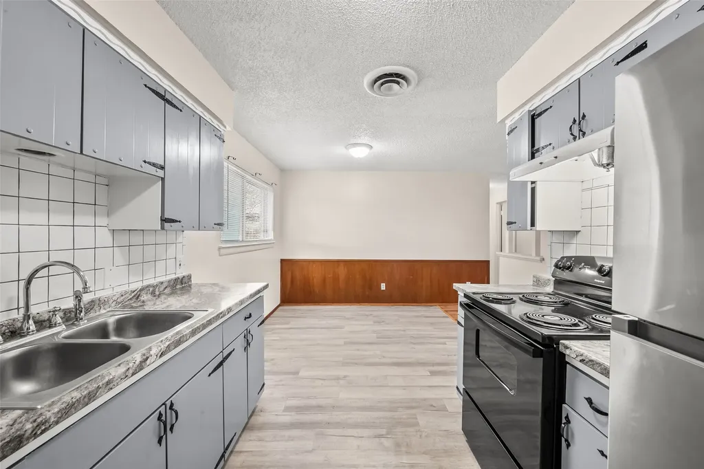 404 Vaden Avenue Everman TX 76140