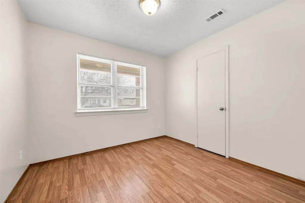 404 Vaden Avenue Everman TX 76140