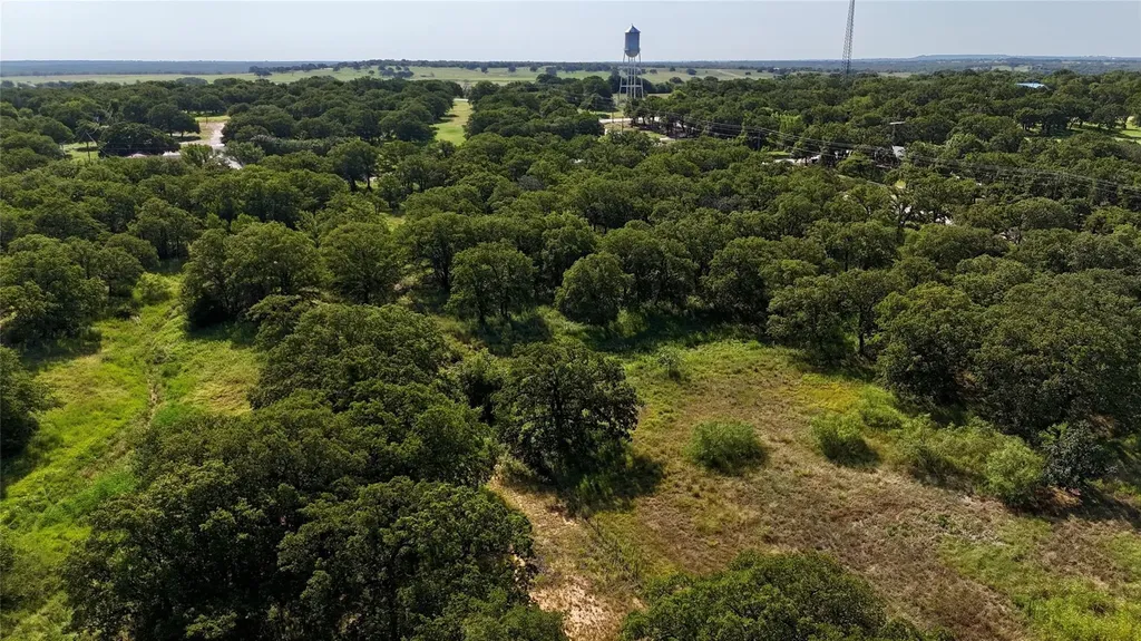 120 Nocona Drive Nocona TX 76255