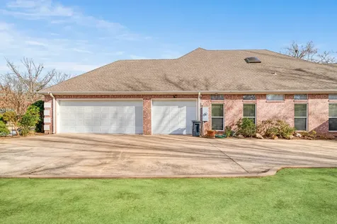 283 Butternut Lane Powderly TX 75473