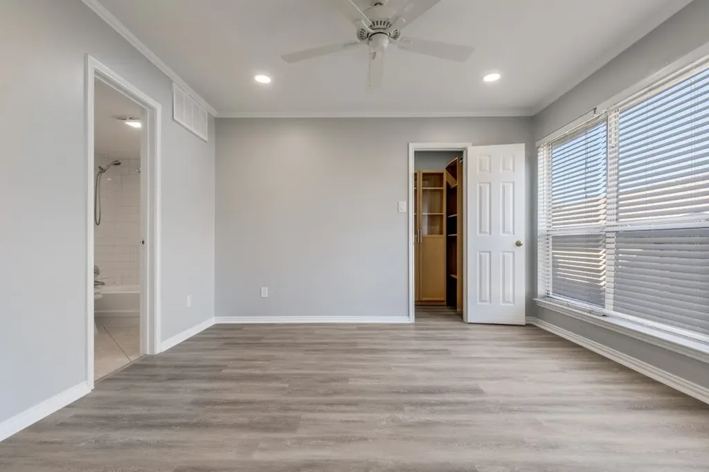 4221 Cole Avenue Dallas TX 75205