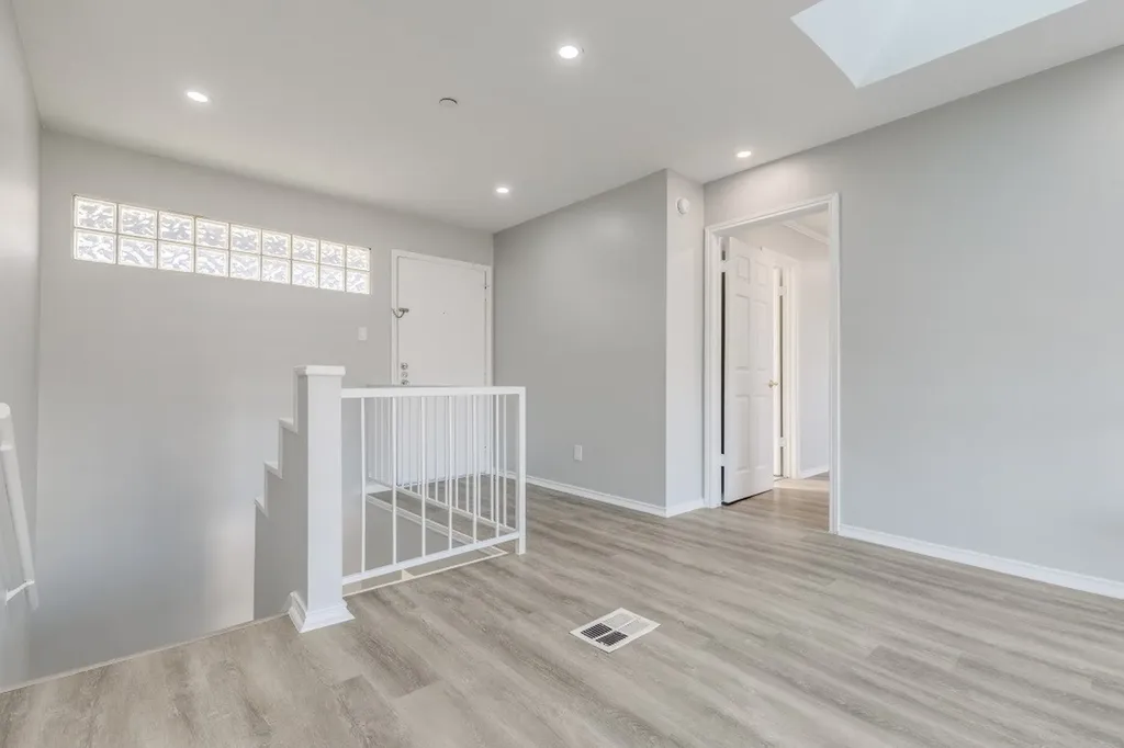 4221 Cole Avenue Dallas TX 75205