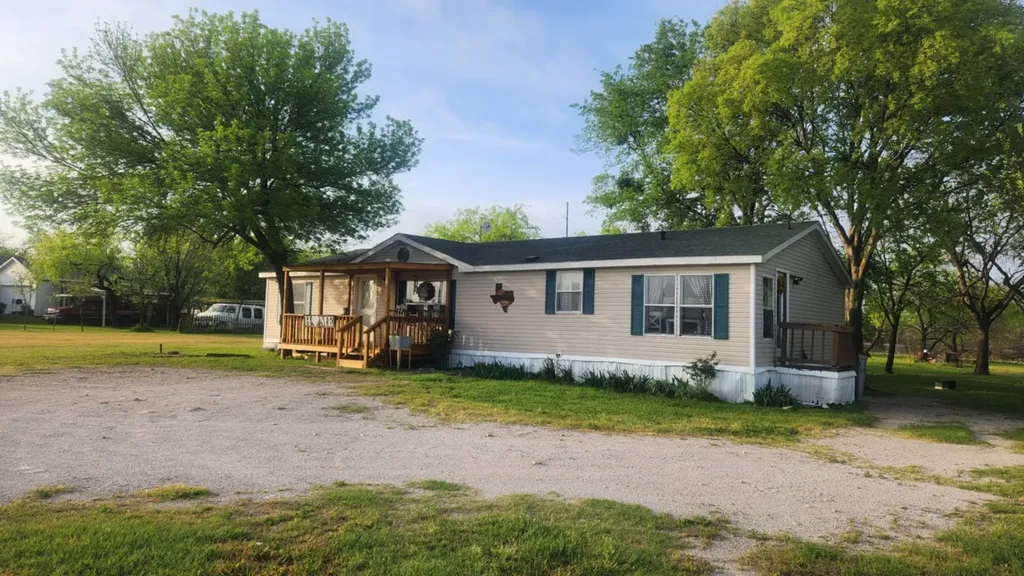 7241 S I-45 Road Alma TX 75119