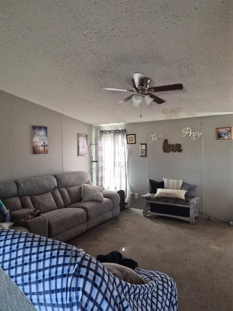 7241 S I-45 Road Alma TX 75119