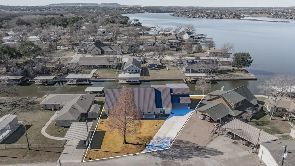 3420 Samoan Court Granbury TX 76048