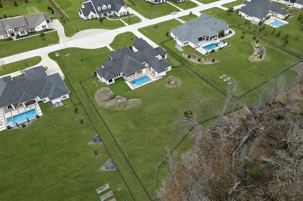 2095 Honey Lane Celina TX 75009