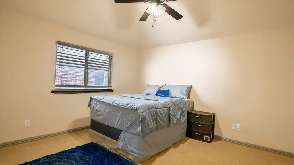 4017 Jasmine Fox Lane Arlington TX 76005
