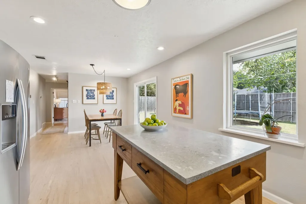 8478 Banquo Drive Dallas TX 75228