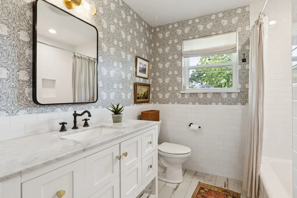 8478 Banquo Drive Dallas TX 75228