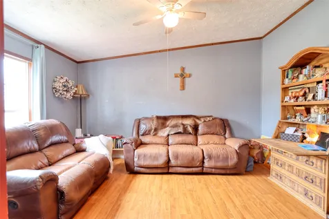 408 Hcr 1414 Blum TX 76627