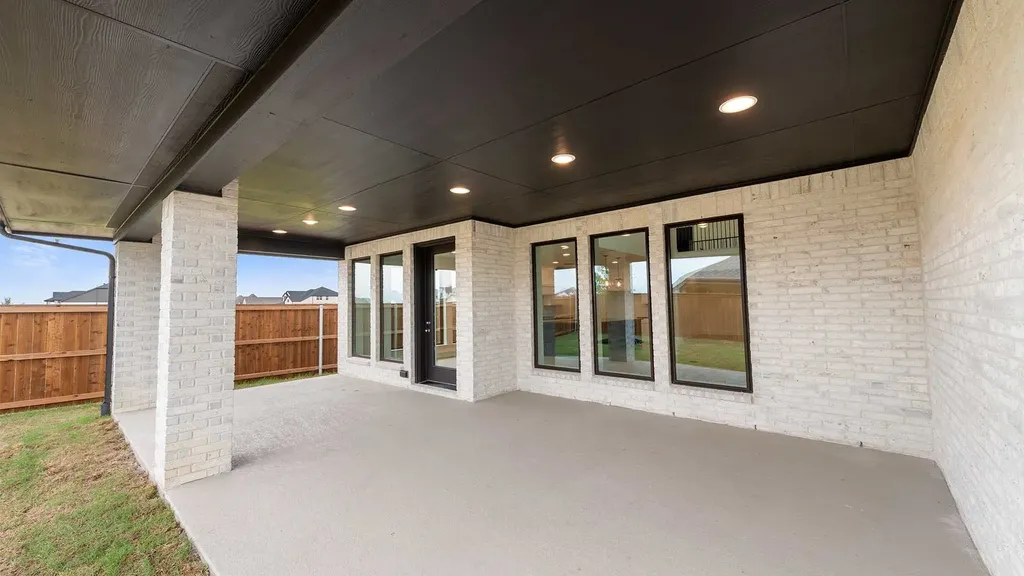 2817 Buckinghom Lane Celina TX 75009