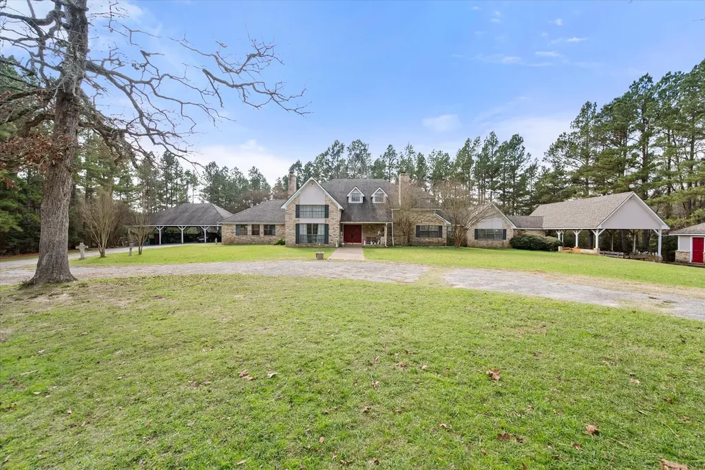 6951 E County Road 315 Buffalo TX 75831
