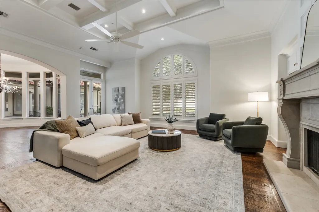 14828 Bellbrook Drive Addison TX 75254