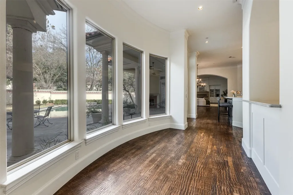 14828 Bellbrook Drive Addison TX 75254