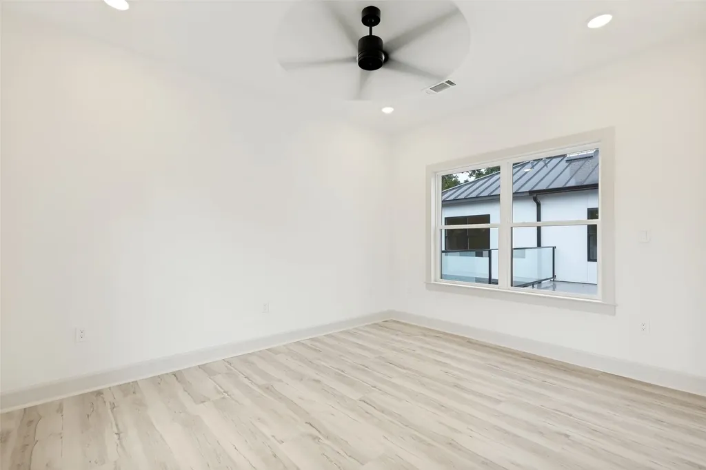 4039 Fawnhollow Drive Dallas TX 75244
