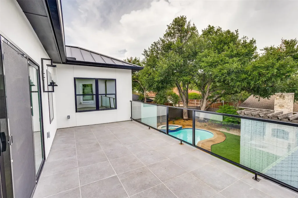 4039 Fawnhollow Drive Dallas TX 75244