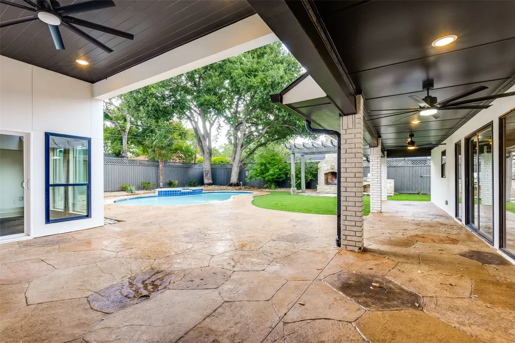 4039 Fawnhollow Drive Dallas TX 75244