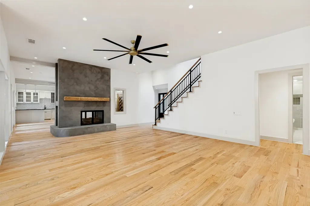 4039 Fawnhollow Drive Dallas TX 75244