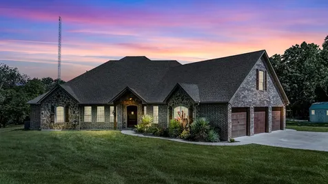 365 County Road 1534 Alba TX 75410