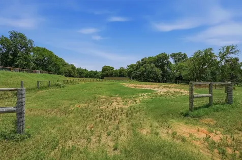 7154 E Fm 922 Valley View TX 76272