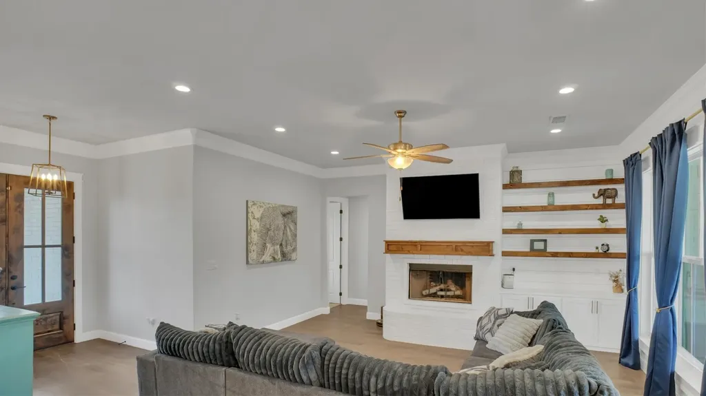 101 Sky Way New Fairview TX 76078