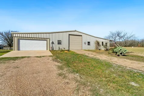 1561 Fm 934 Blum TX 76627