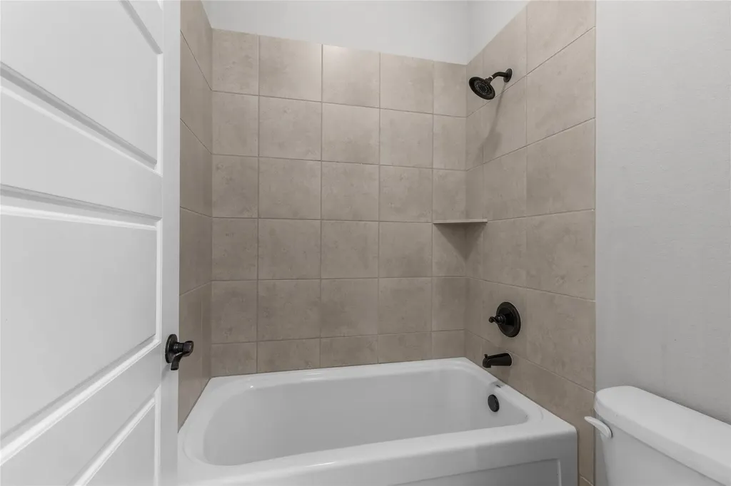 1441 Grassy Meadows Drive Burleson TX 76058