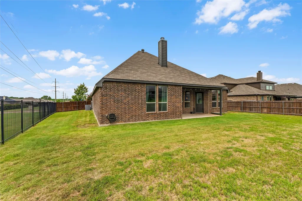 1441 Grassy Meadows Drive Burleson TX 76058