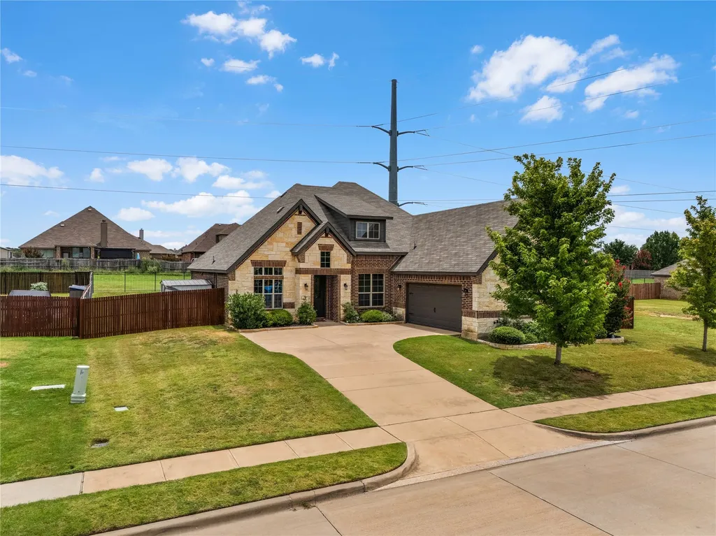 1441 Grassy Meadows Drive Burleson TX 76058