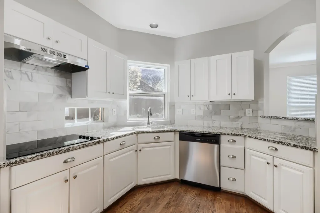 14589 Blueberry Court Addison TX 75001