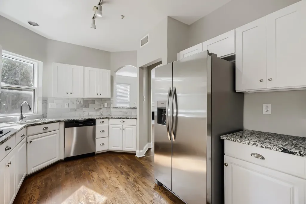 14589 Blueberry Court Addison TX 75001