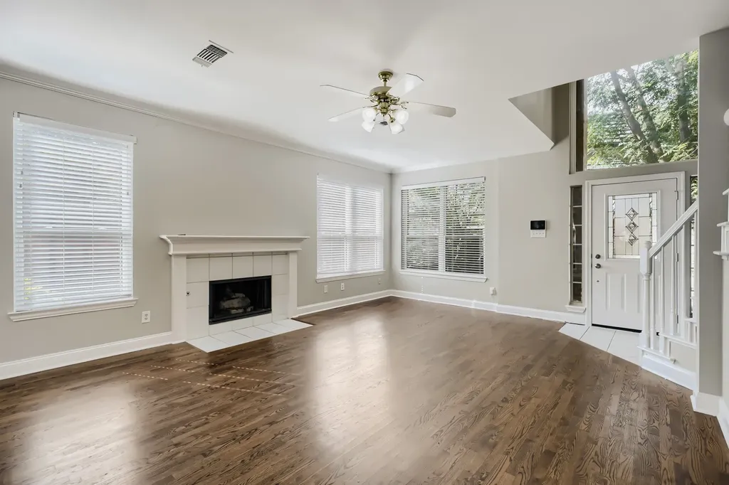 14589 Blueberry Court Addison TX 75001