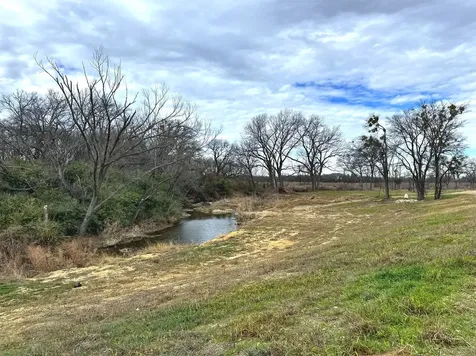 210 N Hurst Road Burleson TX 76028