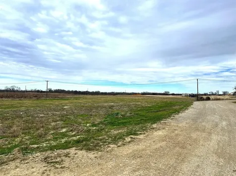 210 N Hurst Road Burleson TX 76028