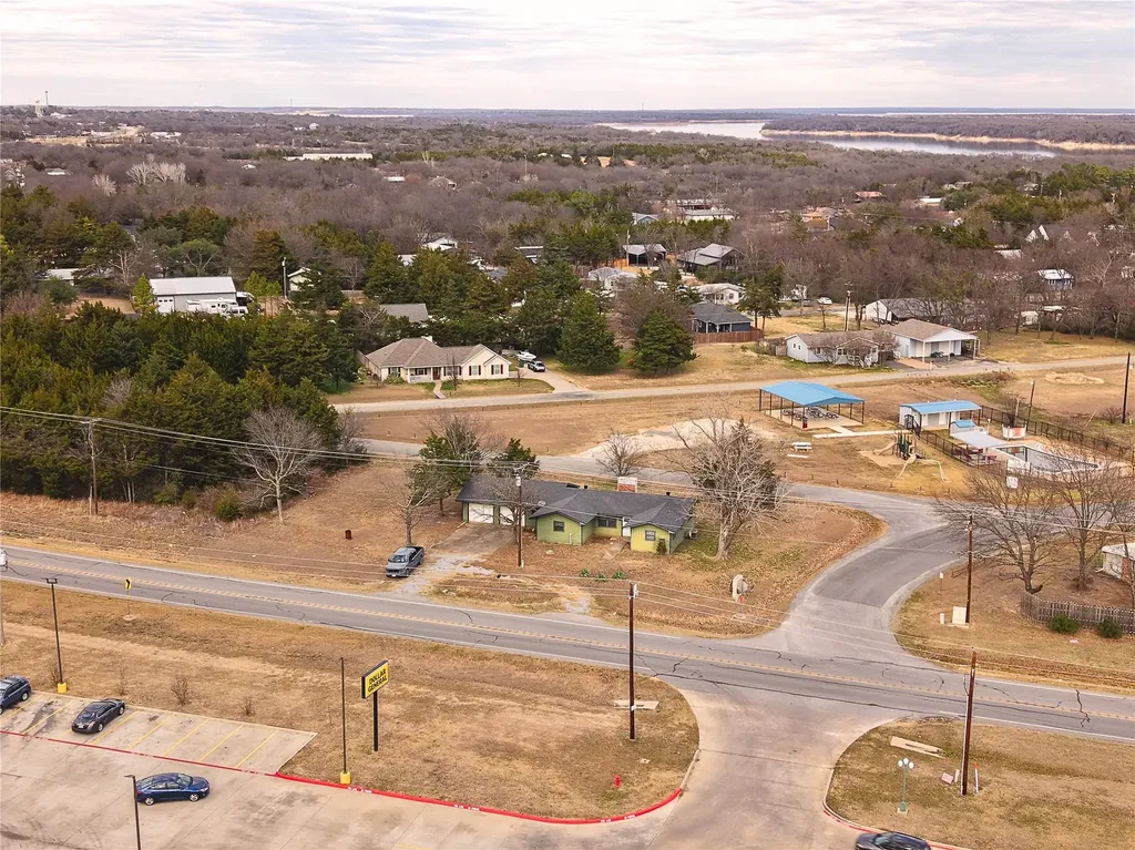 81937 N State Highway 289 Pottsboro TX 75076