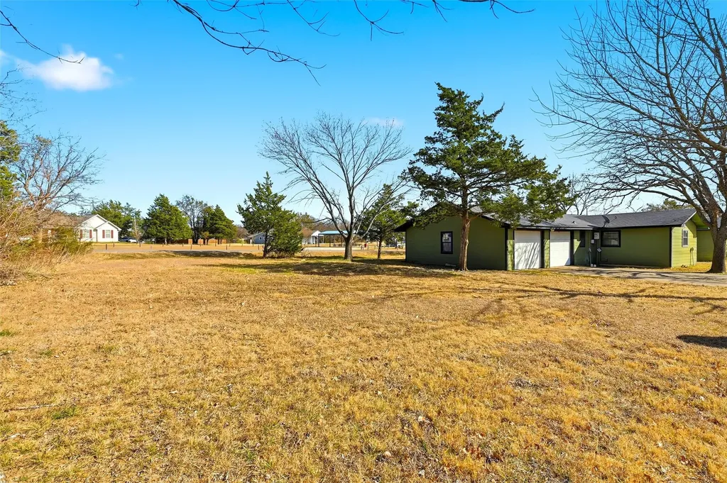81937 N State Highway 289 Pottsboro TX 75076