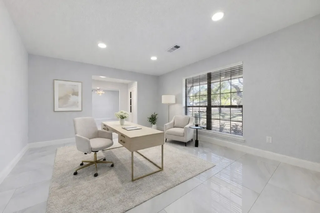14909 Hillcrest Road Dallas TX 75248
