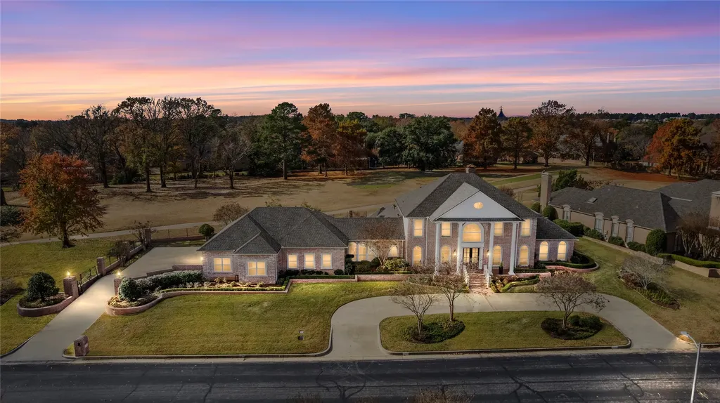 7005 Gleneagles Drive Tyler TX 75703