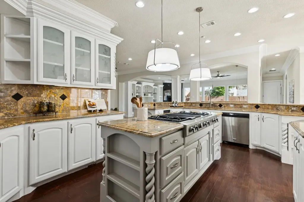 469 Apache Trail Keller TX 76248