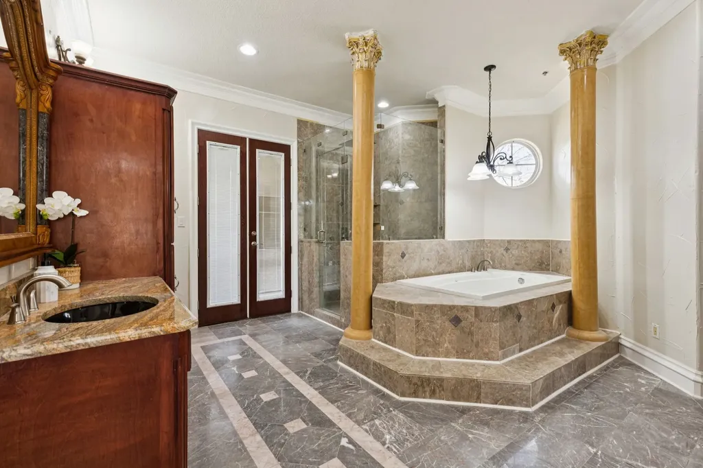 469 Apache Trail Keller TX 76248
