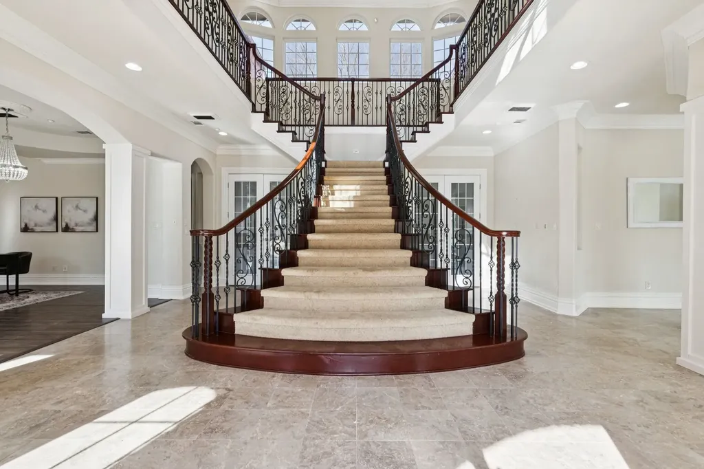 469 Apache Trail Keller TX 76248