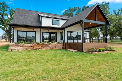 2565 Groves Court Tool TX 75143